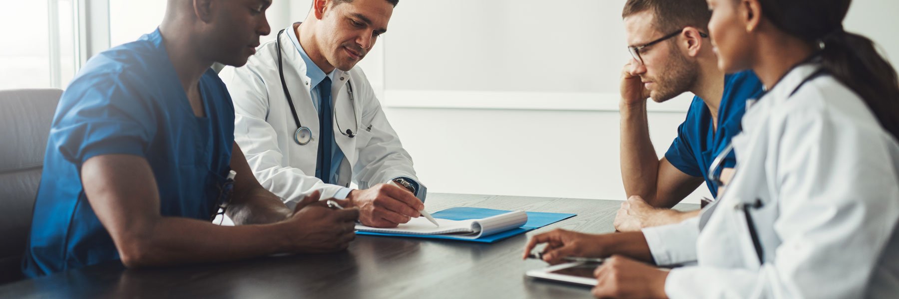 Doctors_parallax_shutterstock_608744120
