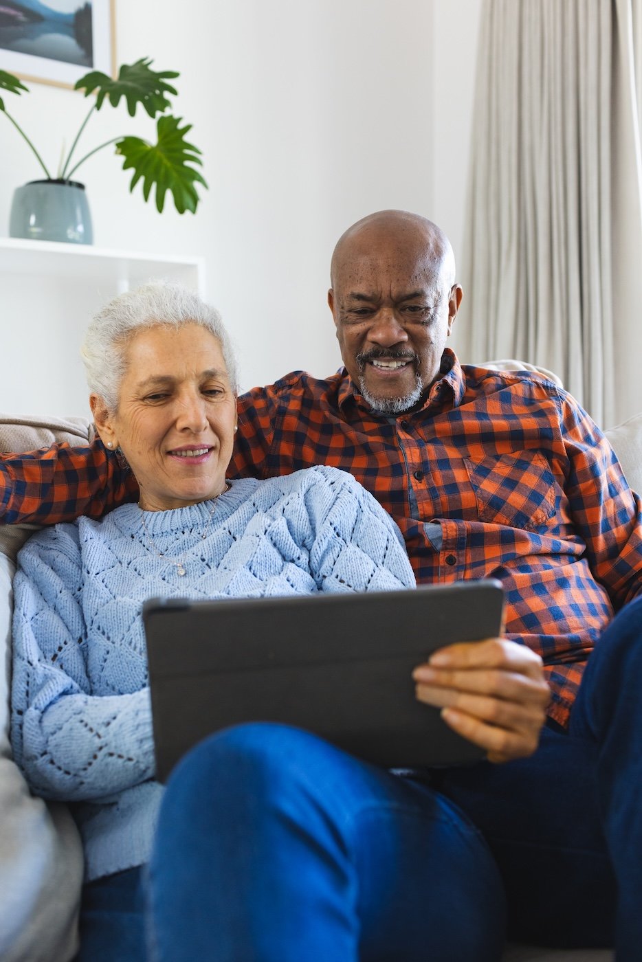 Retirees on page image_Source Magnific